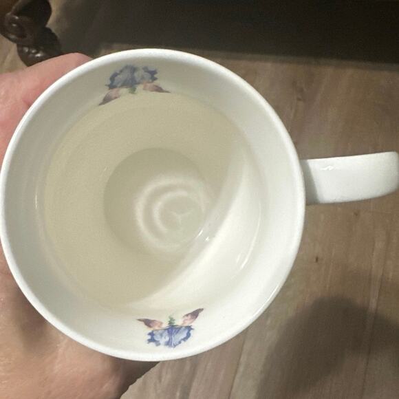 Reflections: The women God Sees, tea/coffee cup. NWT - Picture 5 of 8